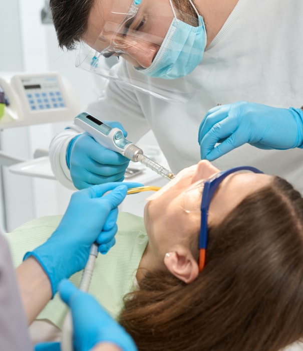 emergency dentist candidate min
