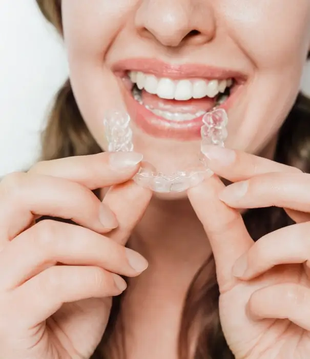 Straighter Smile You Want with Comfortable Clear Aligners