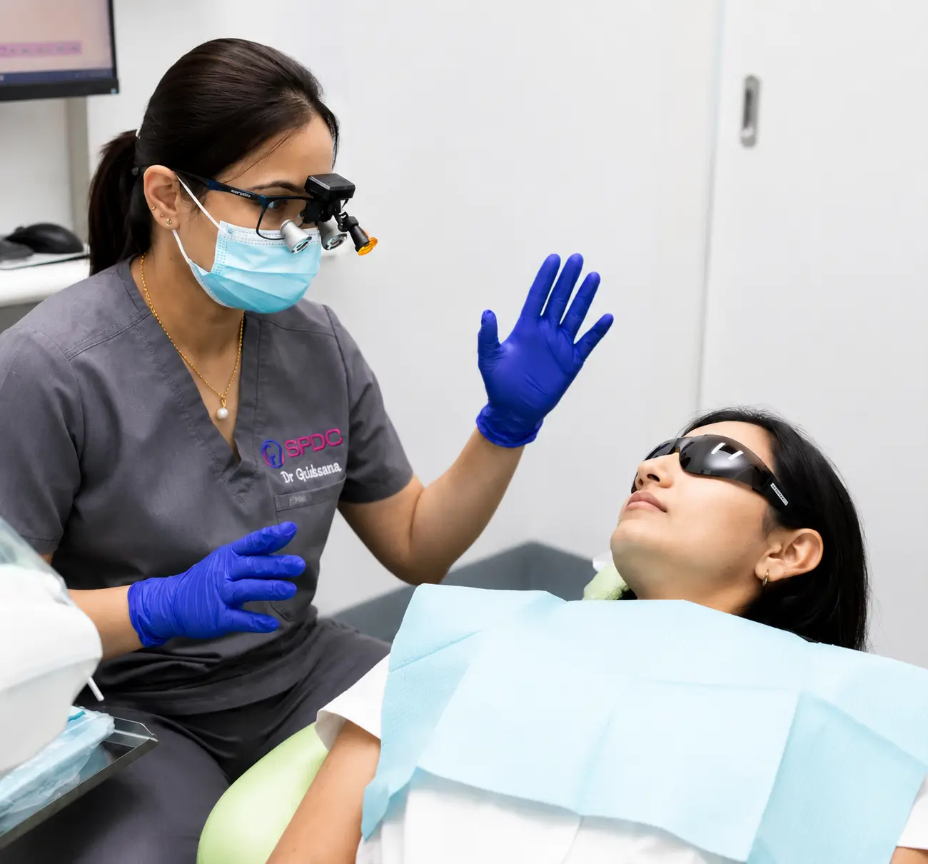 led teeth whitening treatment consultation